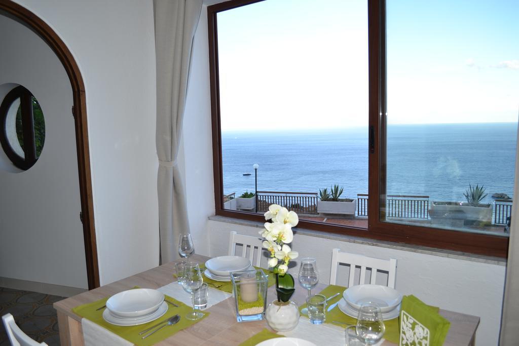 Charming Place Таормина Екстериор снимка